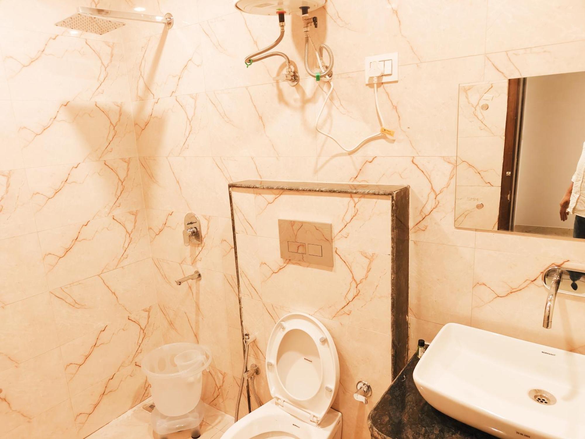 Hotel De Tark A Family Hotel Near Igi Airport Delhi New Delhi Luaran gambar